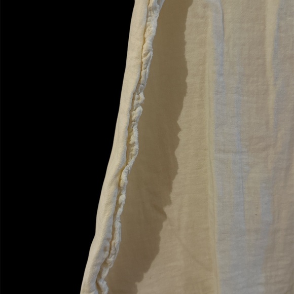 NWT Hello Nite V-Neck Top - Picture 2 of 4